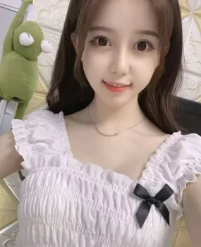 少妇勾魂，学生妹索命。